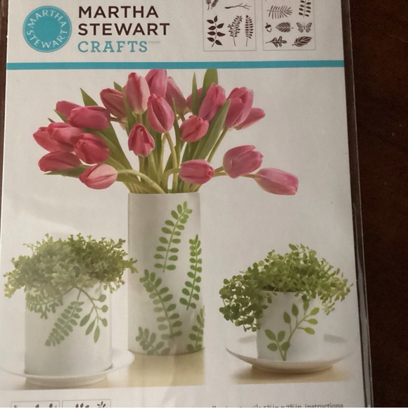 3 PACKS MARTHA STEWART CRAFTS ADHESIVE STENCILS BRAND NEW UNOPENED - Picture 11 of 13